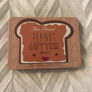 Too Faced Peanut Butter and Jelly Palette